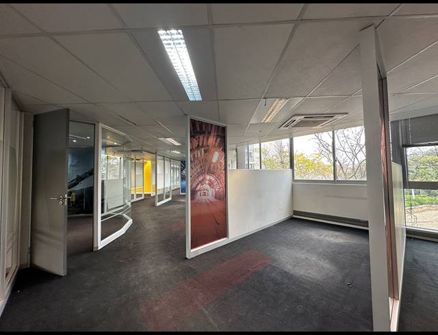 752.60M² OFFICE TO LET IN CENTURION CENTRAL